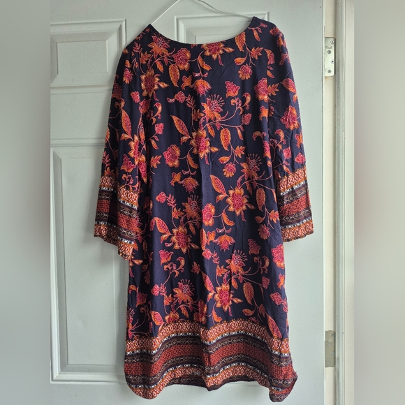 beachlunchlounge Dresses & Skirts - Beachlunchlounge Small Navy Floral Print Boho Midi Dress